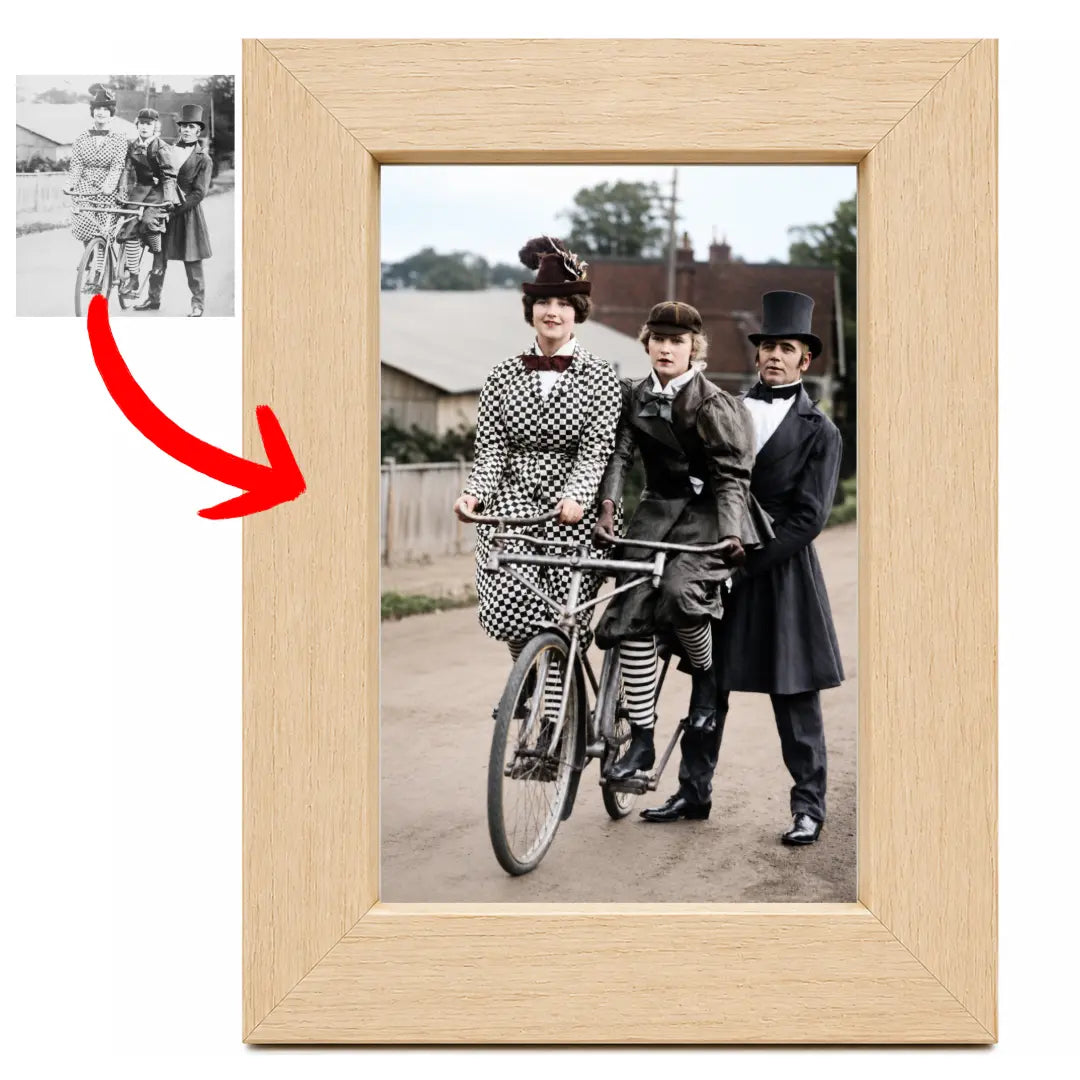 Recondiționare foto + Ramă foto din lemn de plop – 10x15 cm